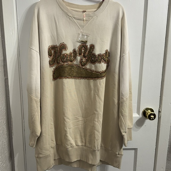 Free People New York Beaded Bling Oversized Sweatshirt | NWOT| Size Large - Picture 5 of 7